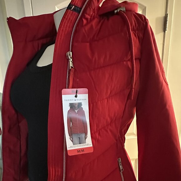 Tommy Hilfiger Women's Red Puffer Winter Jacket M (10-12) NWT - Picture 1 of 6